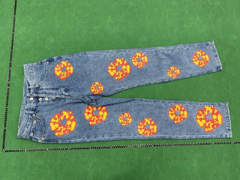  Denim tears jeans  (40 CP)