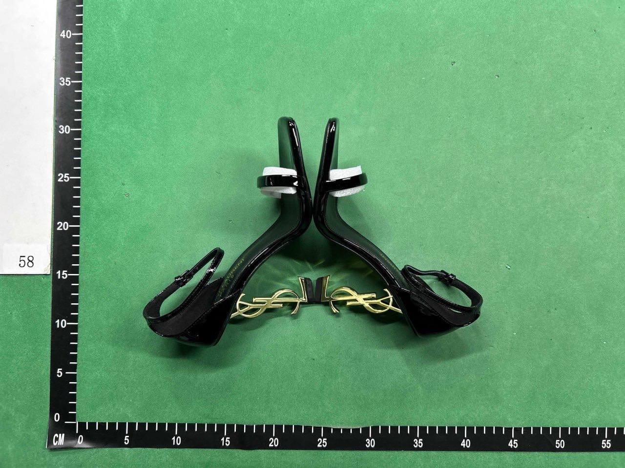  Yves Saint Laurent high heels
