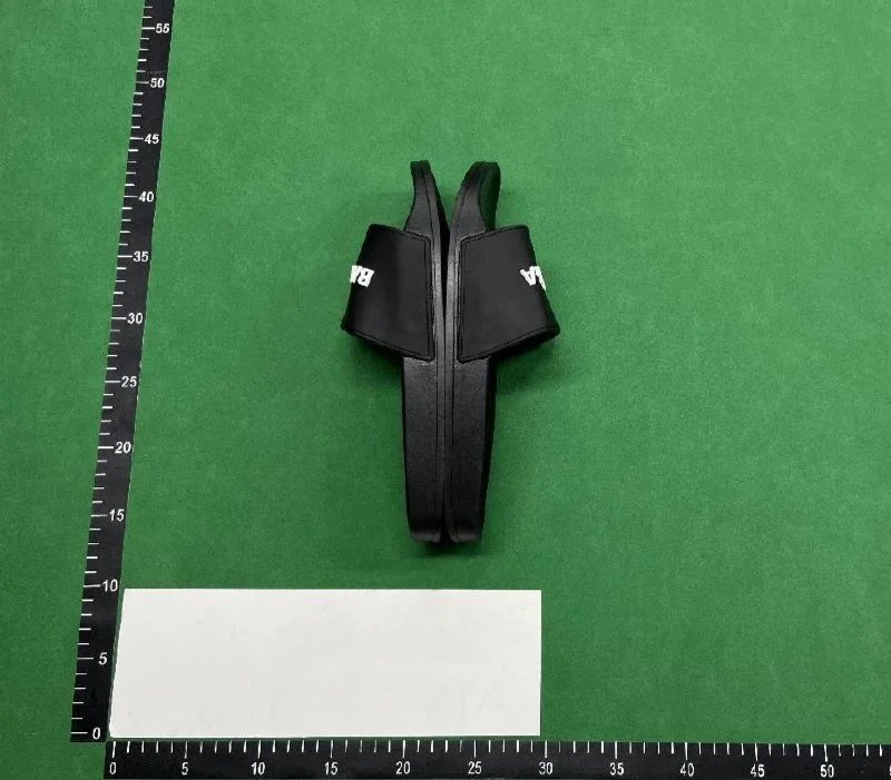 Balenciaga Slippers( 16 + styles)
