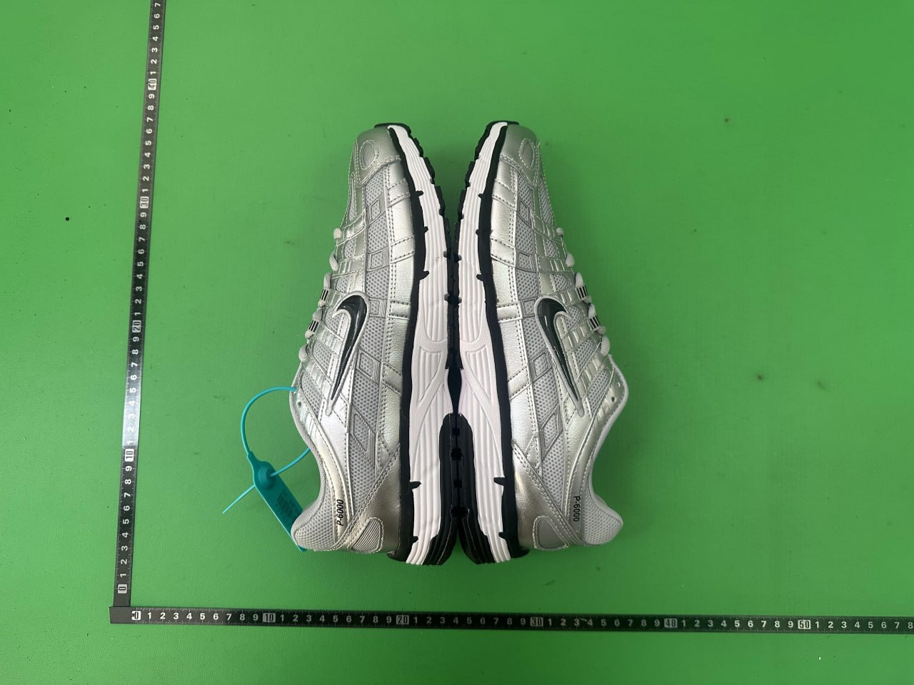 Nike p-6000