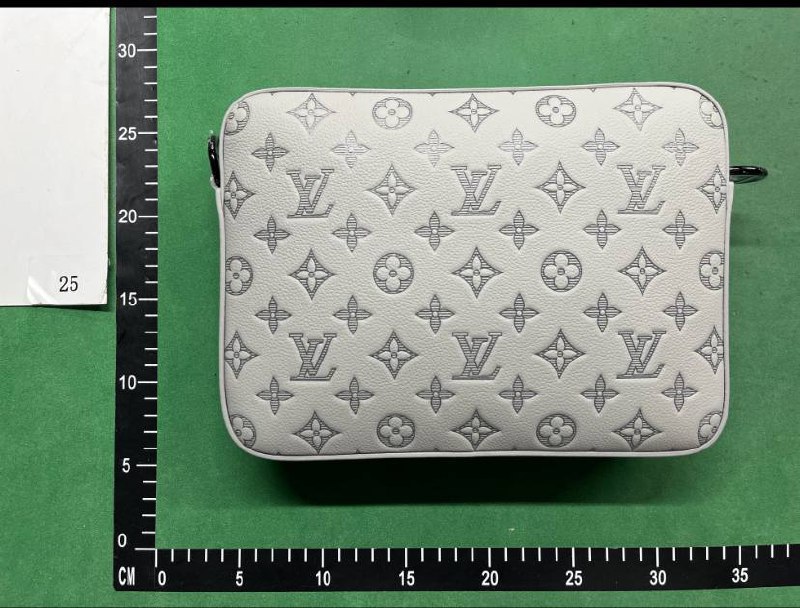  Louis Vuitton Bags Wallet