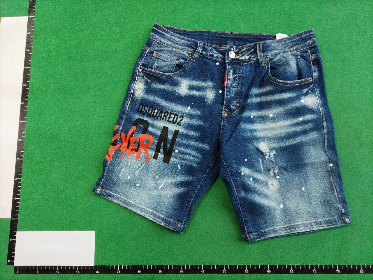  DSQUARED2 shorts  (40 style)