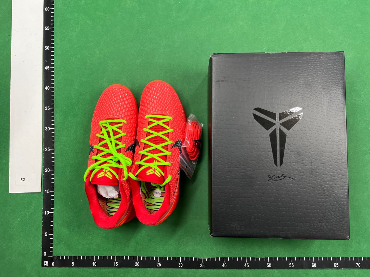   Nike ZOOM KOBE 6