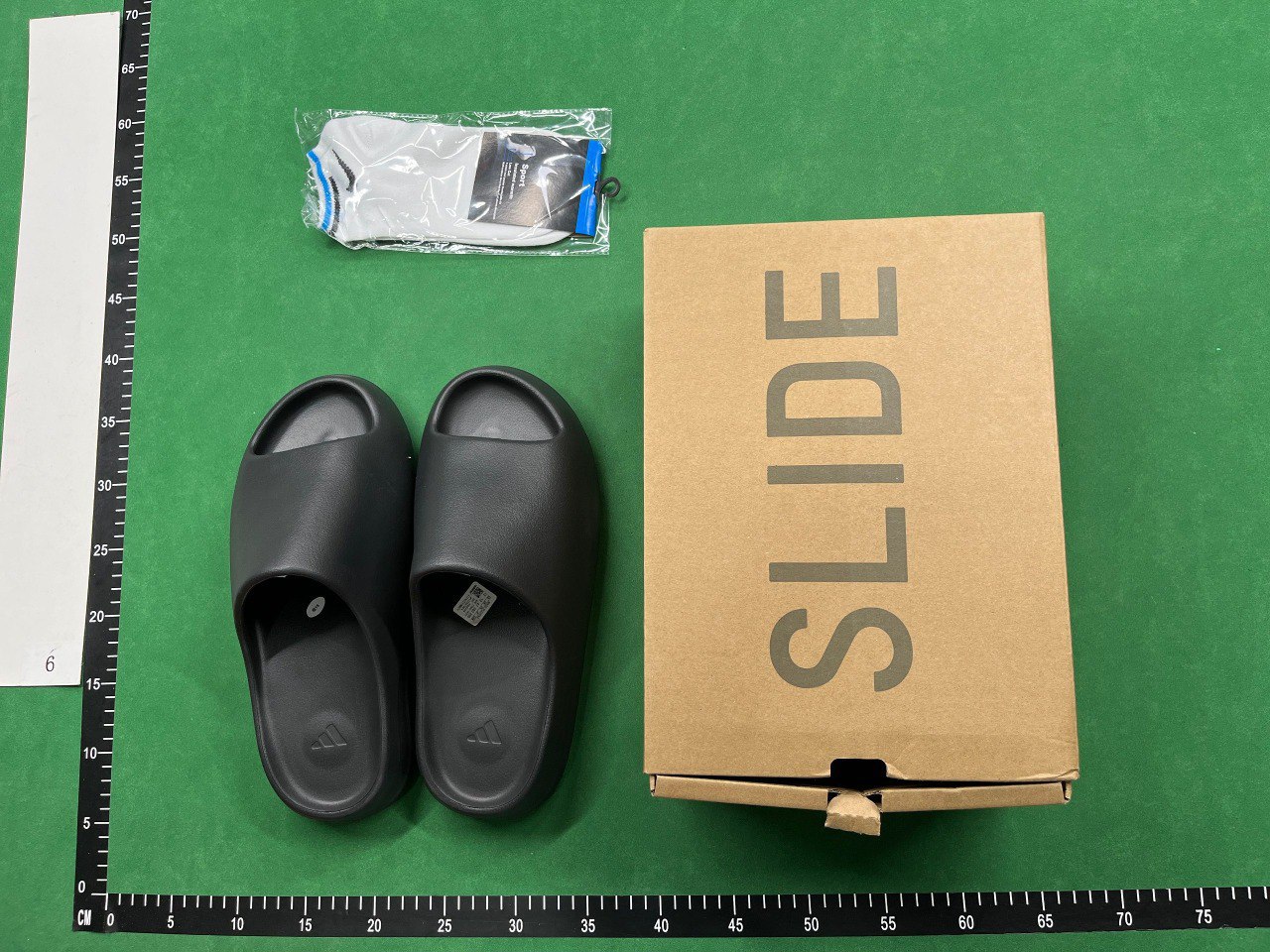  adidas yeezy slide                                                                                                                                                       