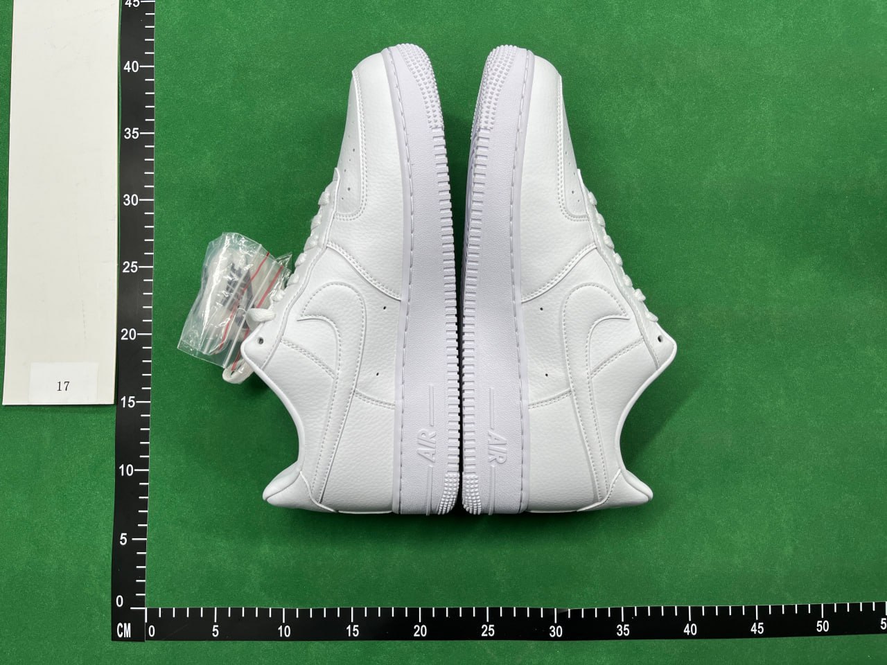  NIKE Air Force 1 ( style ）