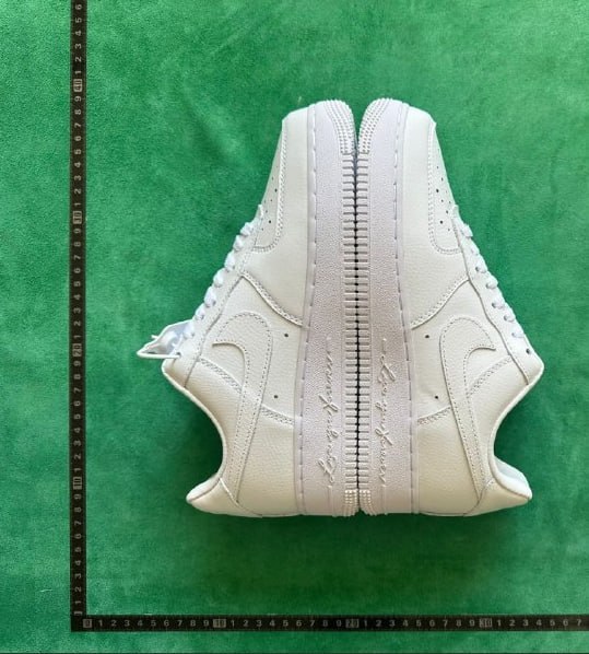 NIKE Air Force 1 ( style ）
