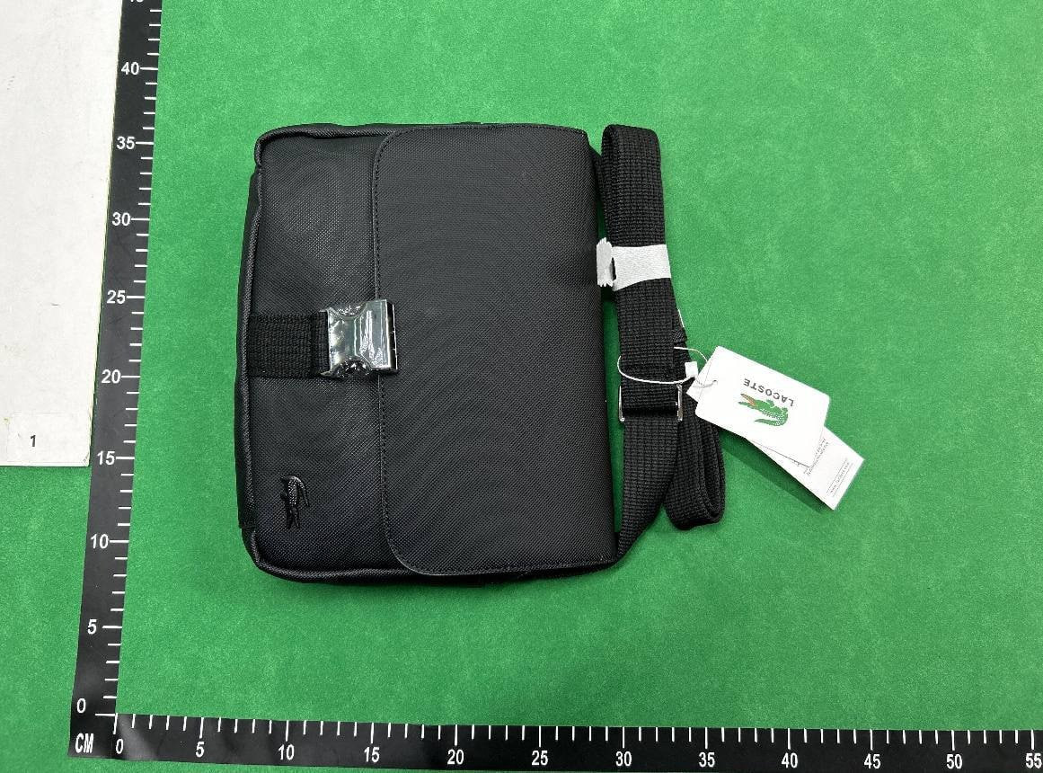 Lacoste bag