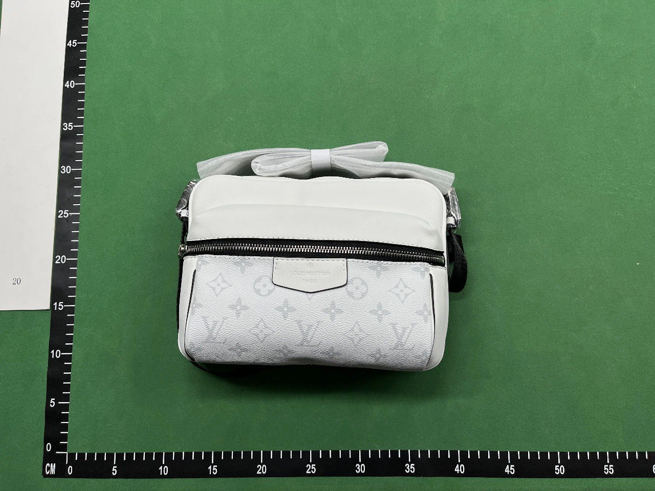  Louis Vuitton Bags Wallet(40 Style)