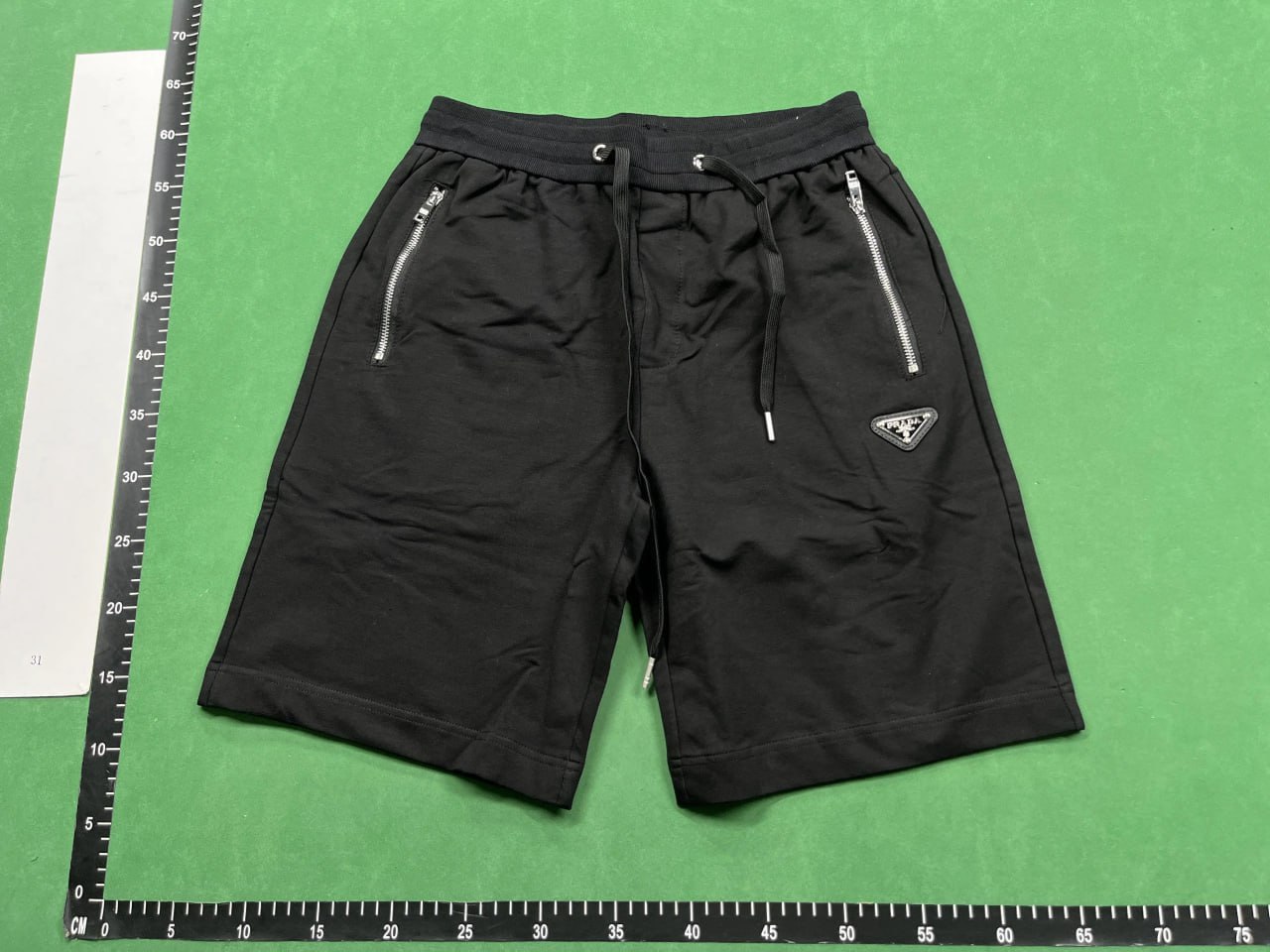  Prada Shorts 