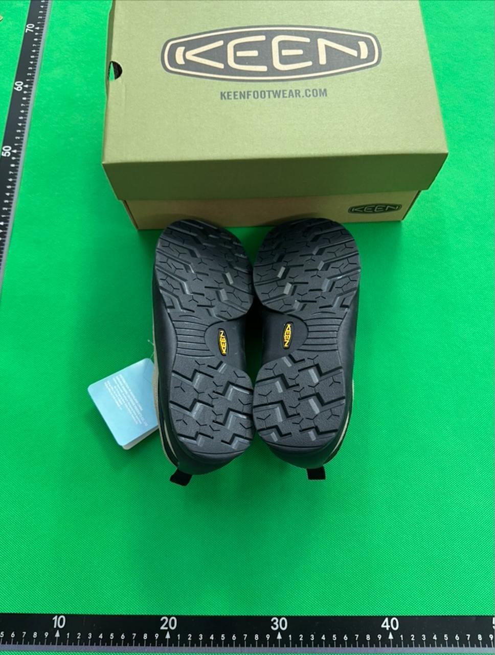 keen men's running shoes
