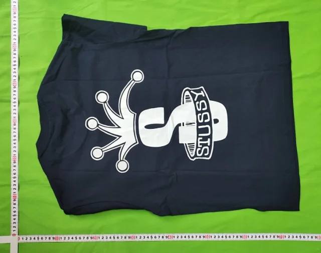  Stussy T-shirt 