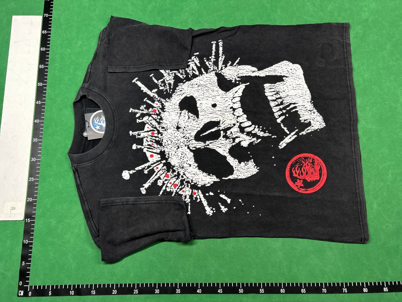  HELLSTAR  t-shirt