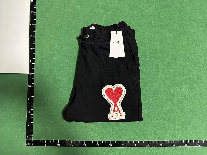 AMI Sweatpants（23+ Styles）