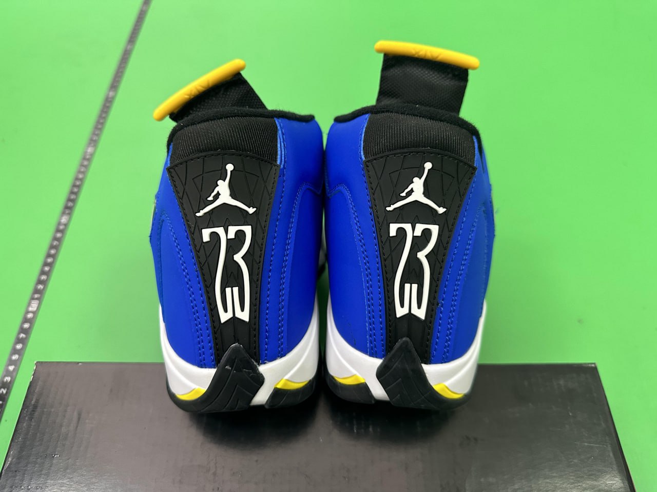  TOP    JORDAN  14
