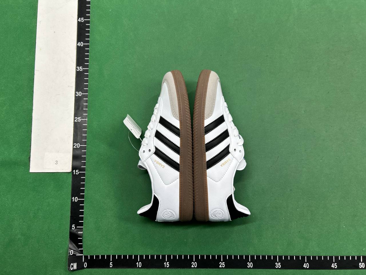 Spezial shoes  (23 CP)
