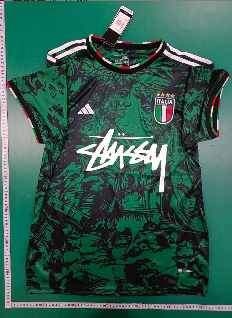    Stussi jerseys
