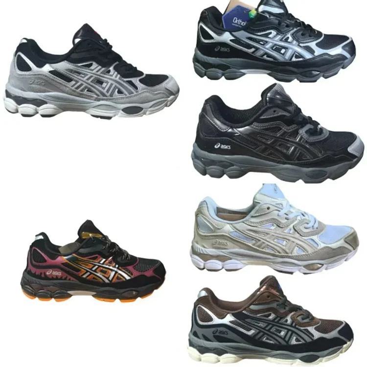 Asics sneakers 