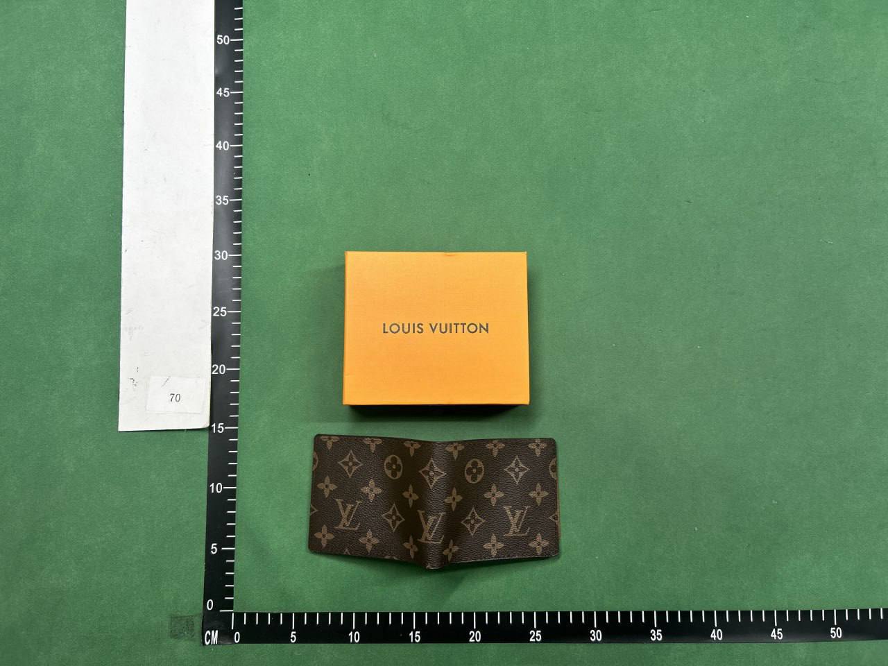 v wallet  ( 12 colors )