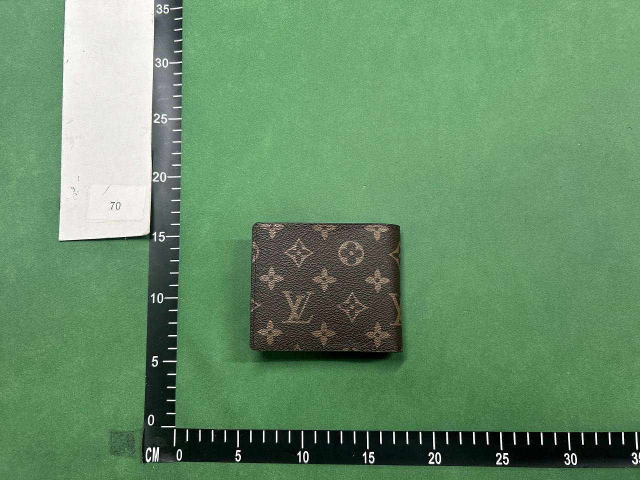 v wallet  ( 12 colors )