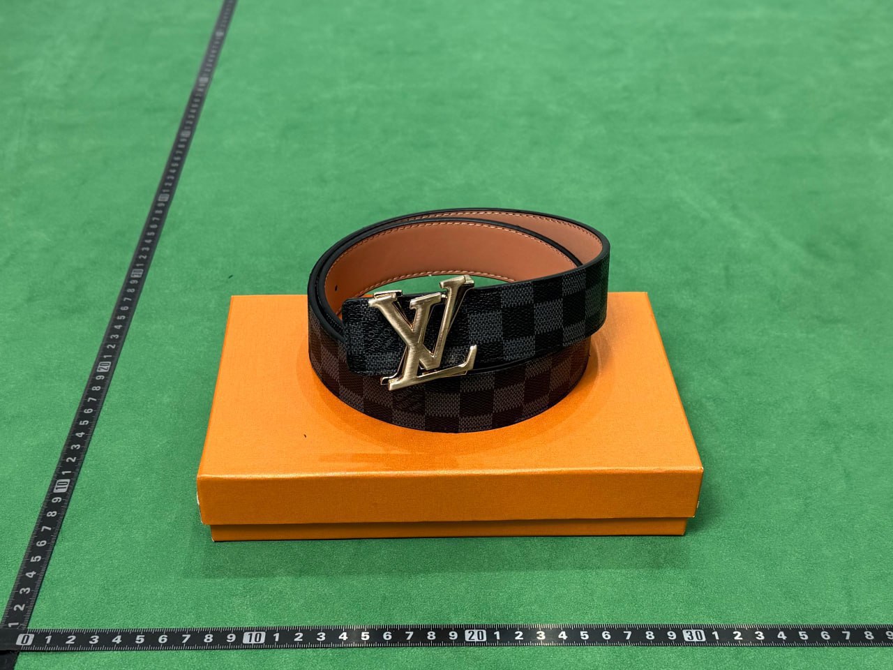  LV /BURBERRY/Gucci Belt