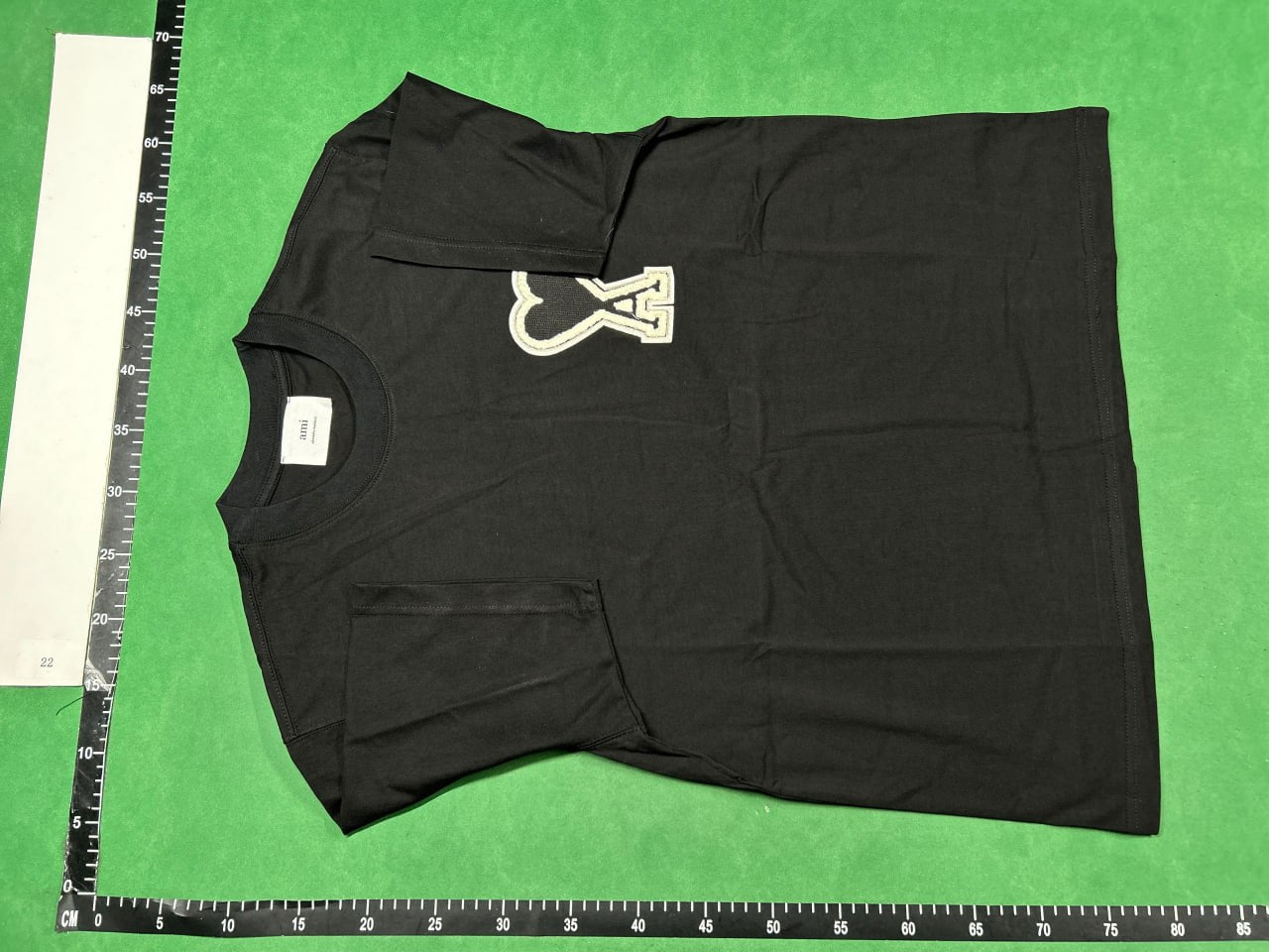  Ami T-shirt   (24 CP)