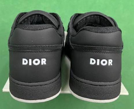   Dior B27