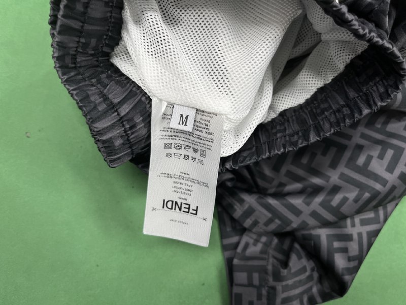  FENDI  Short