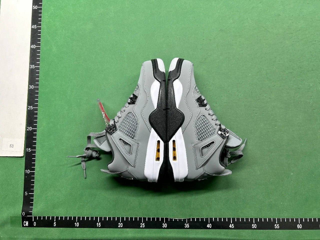 AJ4