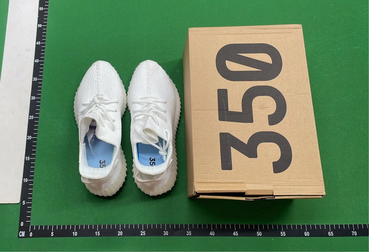  Yeezy 350