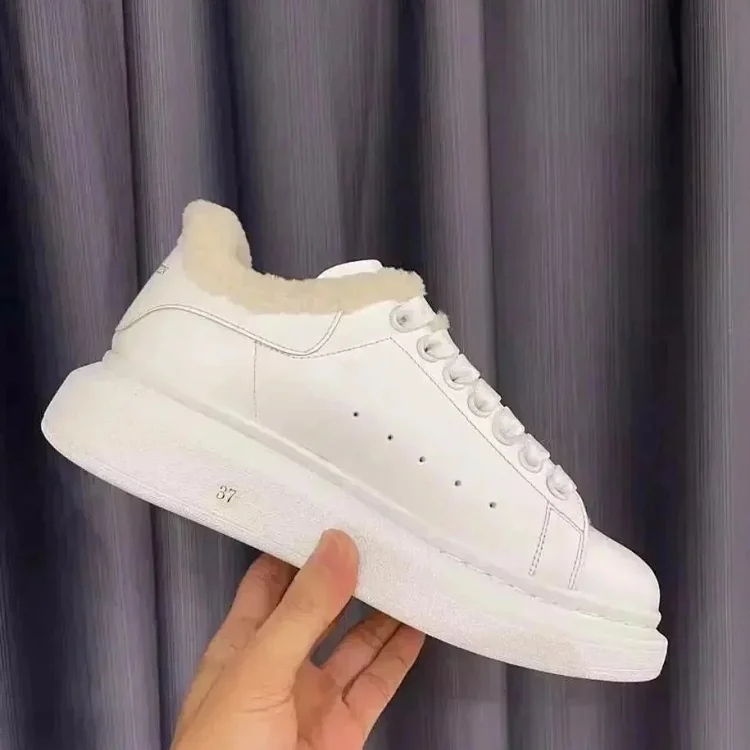   McQueen                  McQueen                                                                                                                                                                      