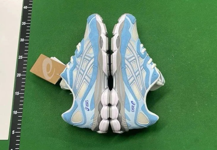 ASICS shoes( 40 + styles)