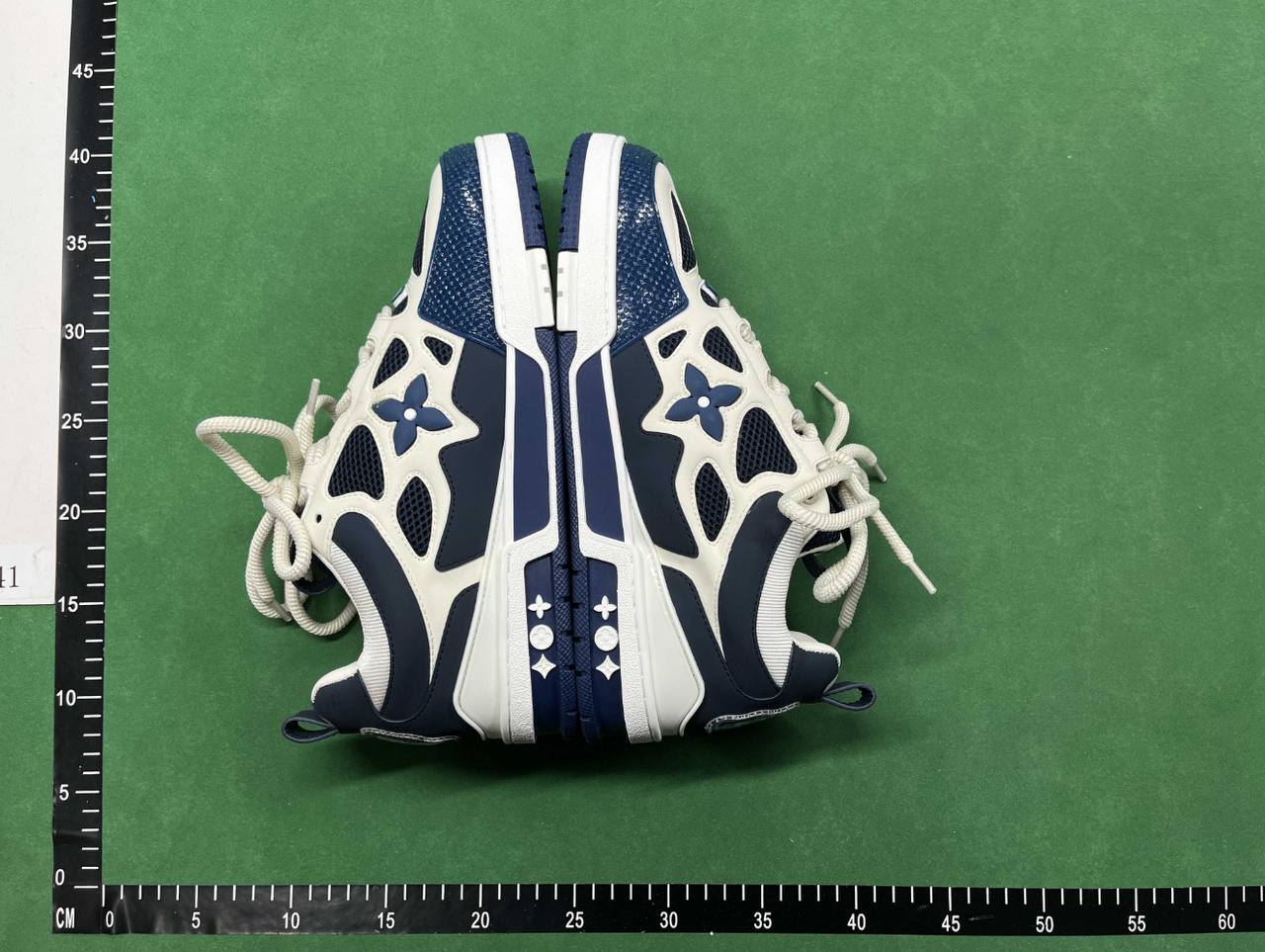 LV Louis Vuitton trainer skate