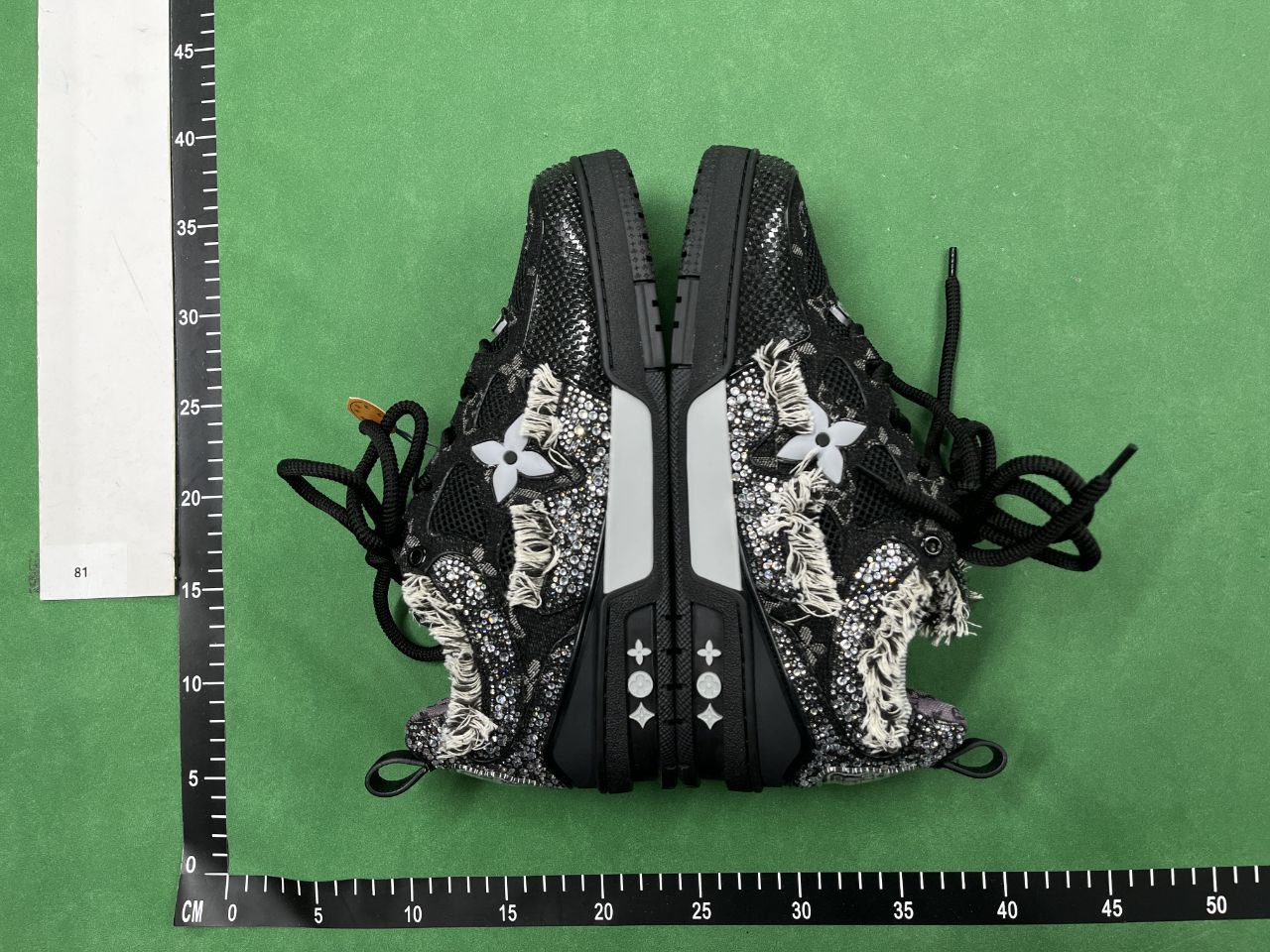 LV Louis Vuitton trainer skate