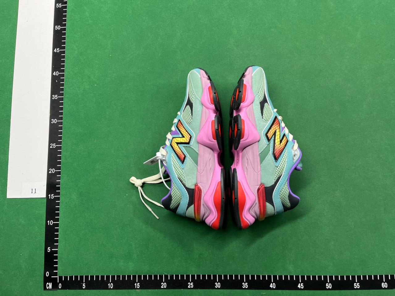  NB9060 shoe