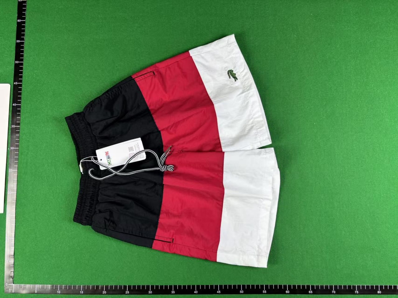 Lacoste  Shorts