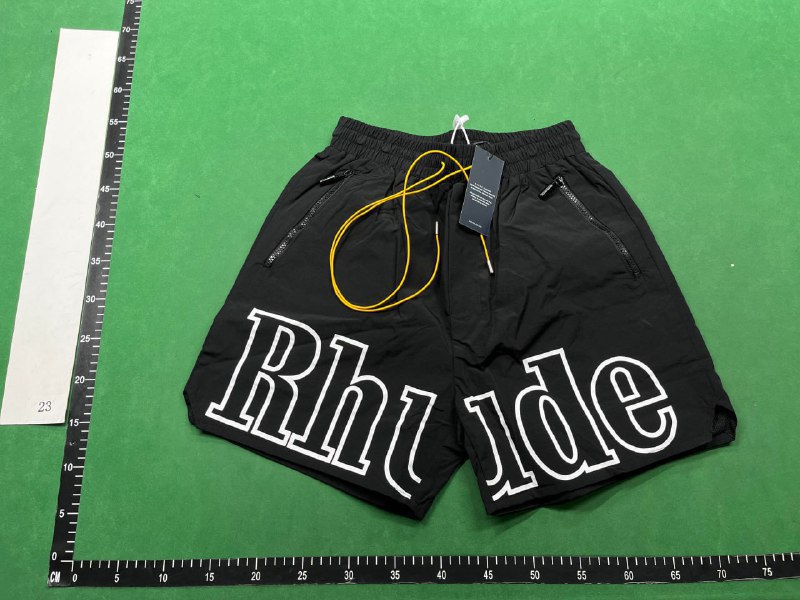 :Rhude Shorts  （40style ）