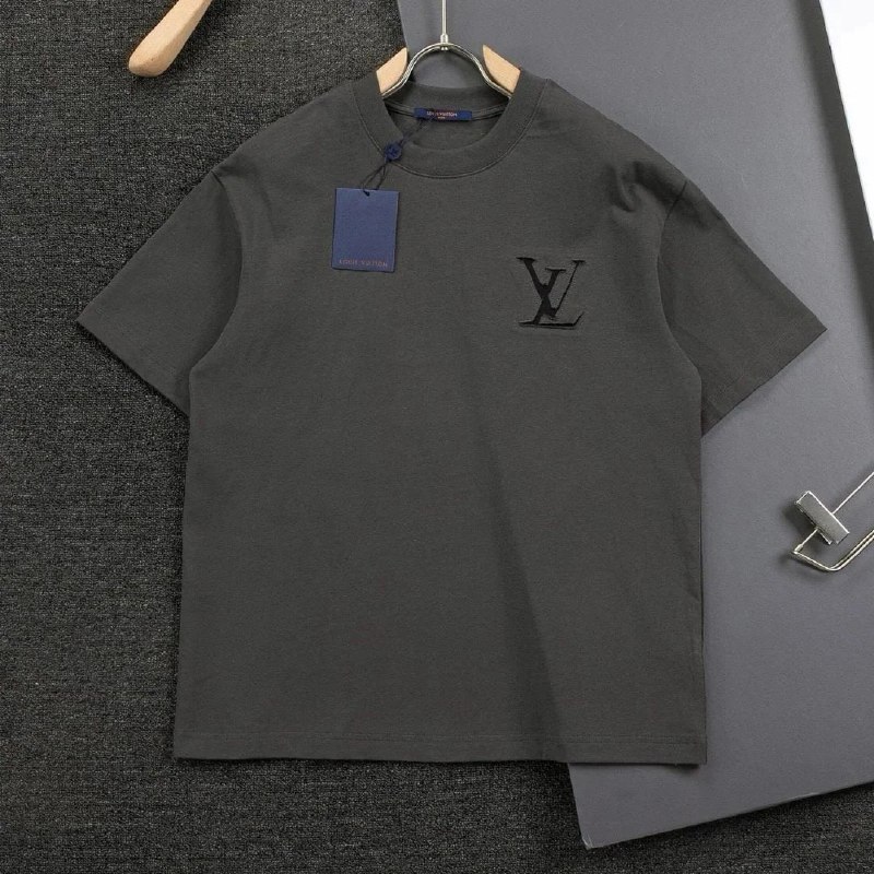 Louis Vuitton t-shirt