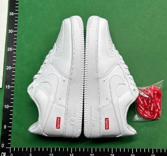 NIKE AIR FORCE 1 SHOES