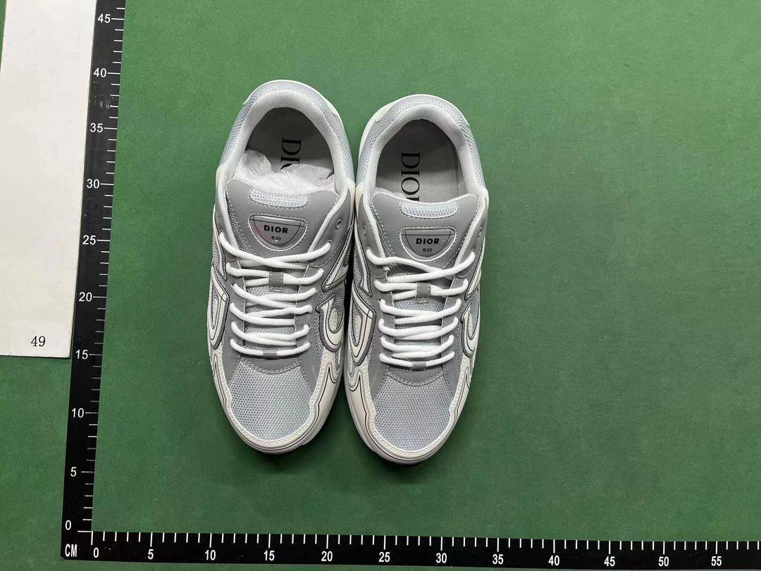 Dior B30