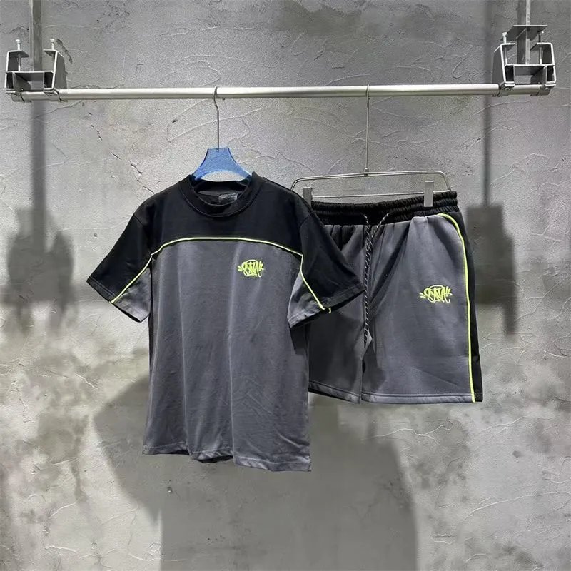 Syna World T-shirtShort