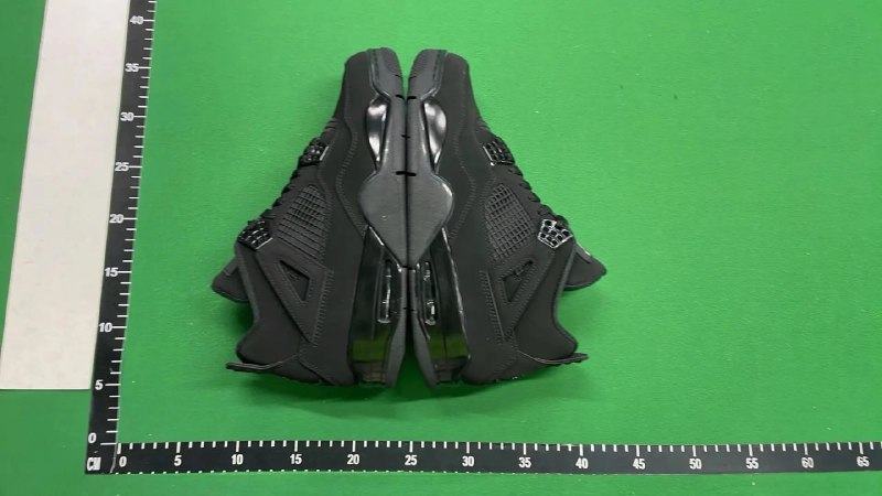 AJ4