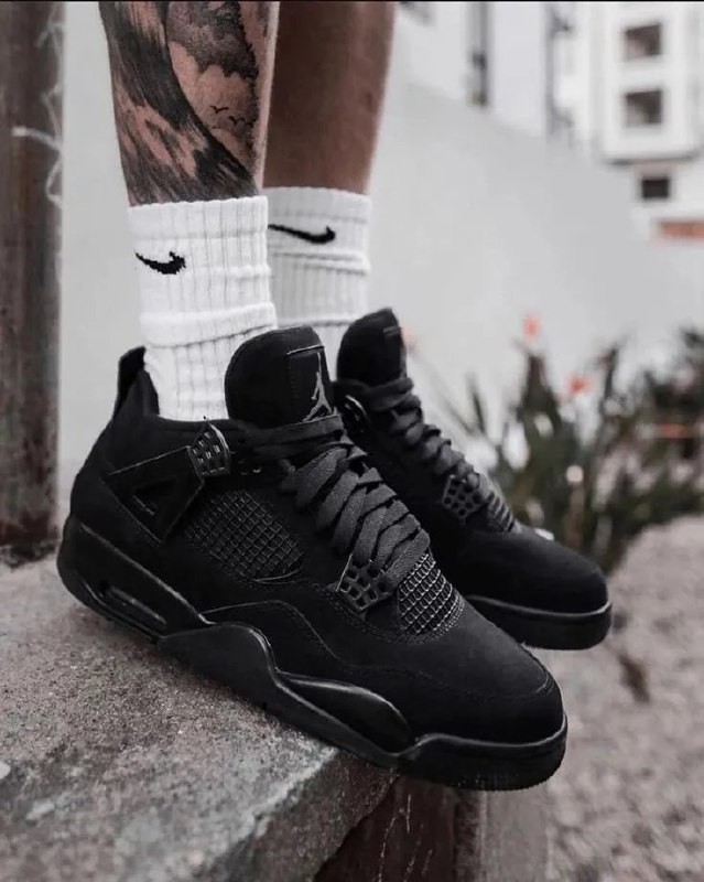 AJ4