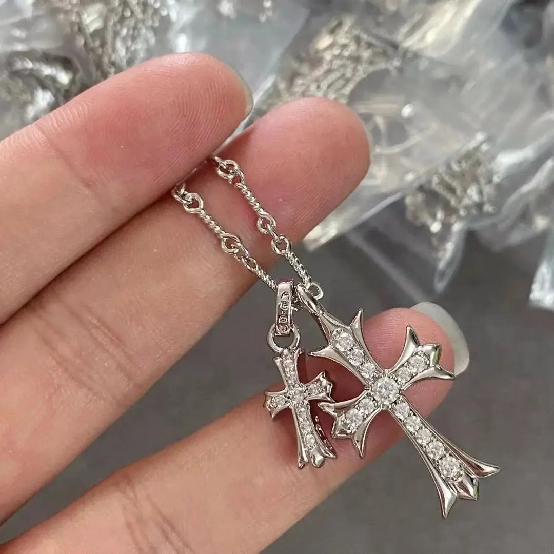 Crocore Cross Neckchain