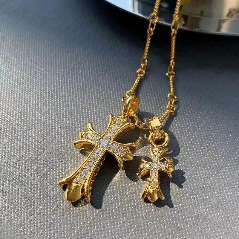 Crocore Cross Neckchain