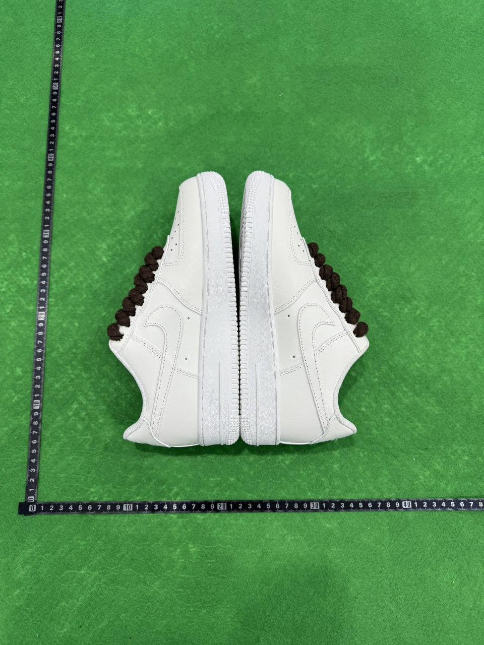 Nike air force 1  (25 CP)