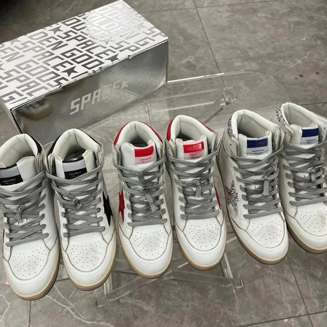 GOLDEN GOOSE SKY-STAR