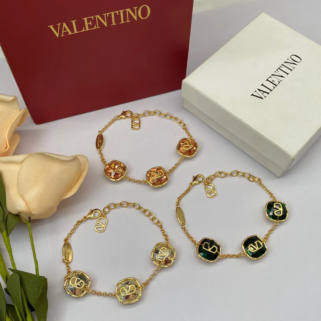 :Valentino bracelet