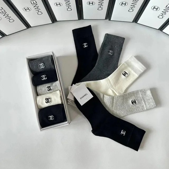 : brand Socks
