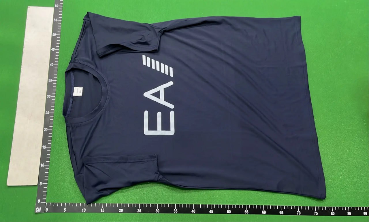  Emporio Armani EA7 Suit