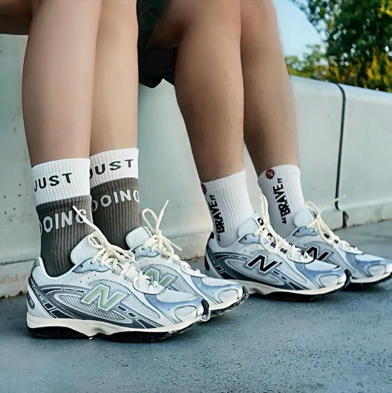New Balance 204L
